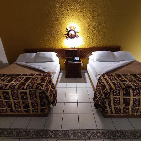Hotel Mision Santa Maria San Quintin Eksteriør billede