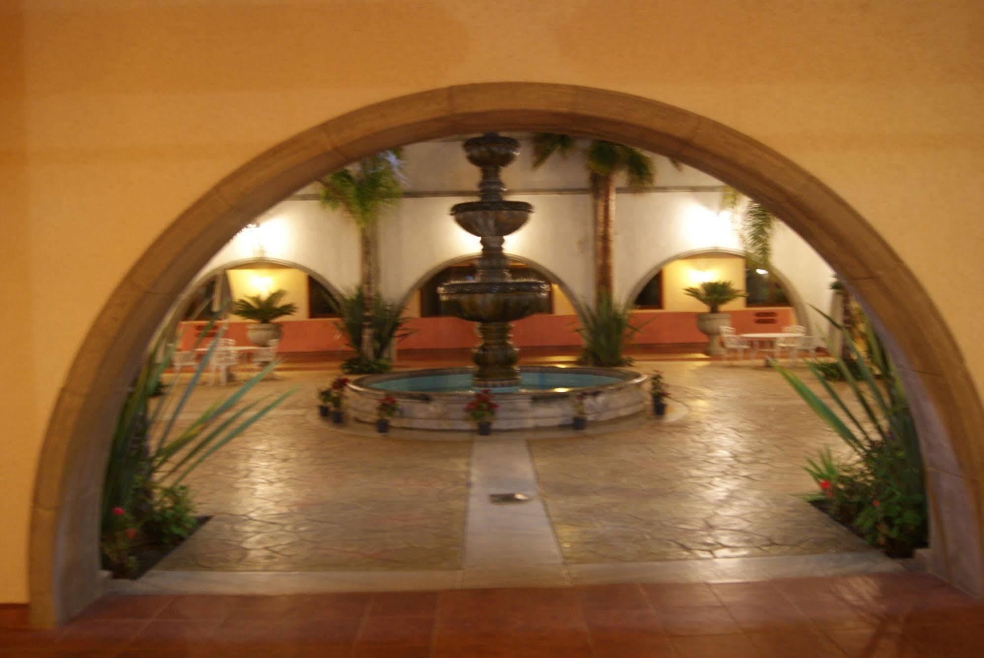 Hotel Mision Santa Maria San Quintin Eksteriør billede