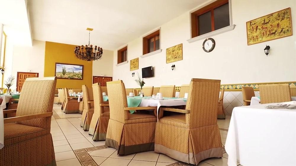 Hotel Mision Santa Maria San Quintin Eksteriør billede